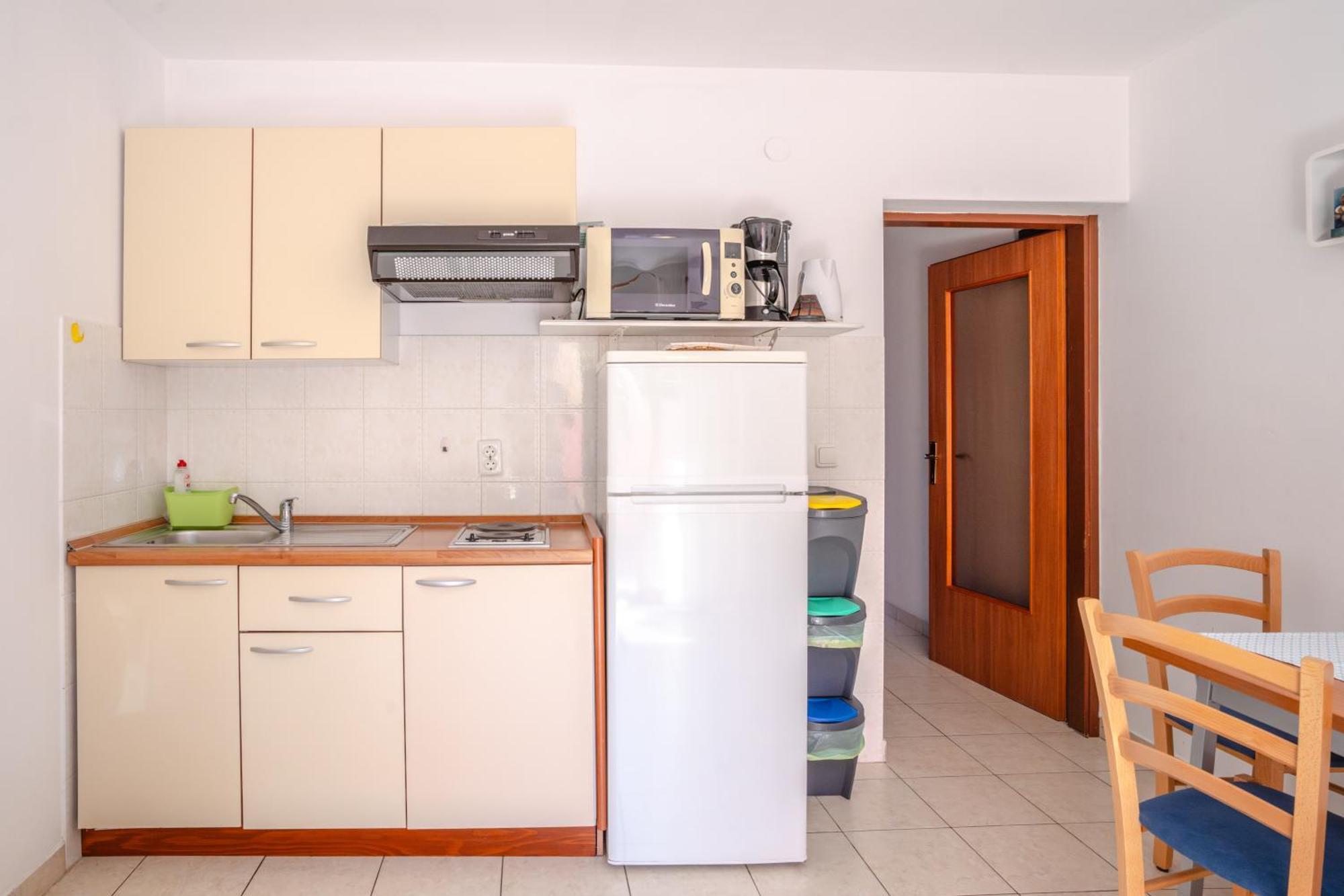 Sunny Apartment Valbandon Fažana Eksteriør bilde