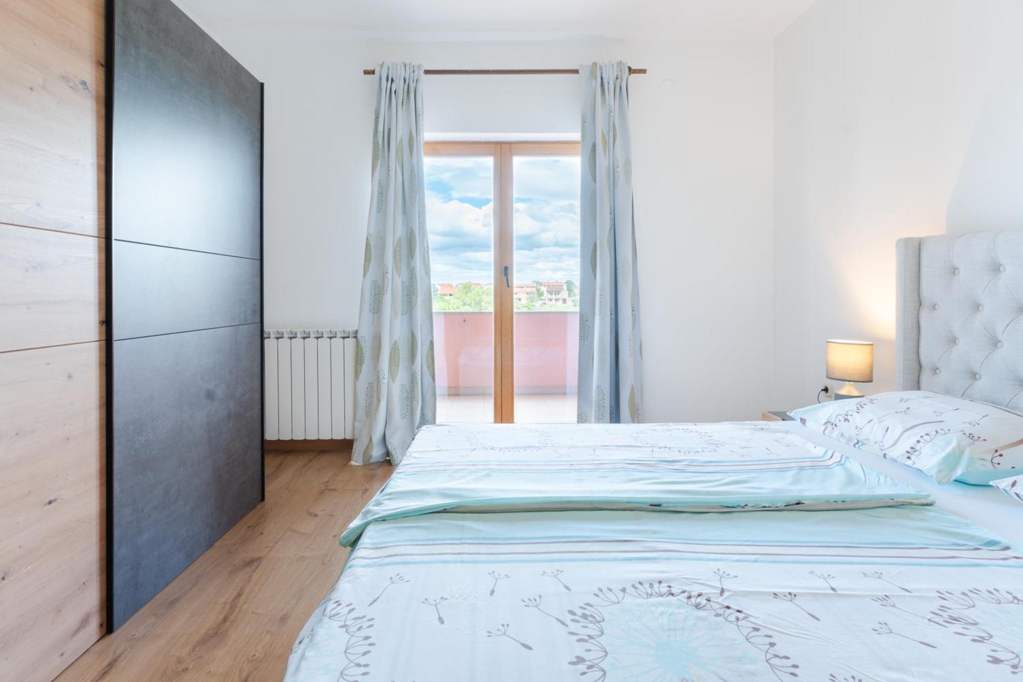 Sunny Apartment Valbandon Fažana Rom bilde