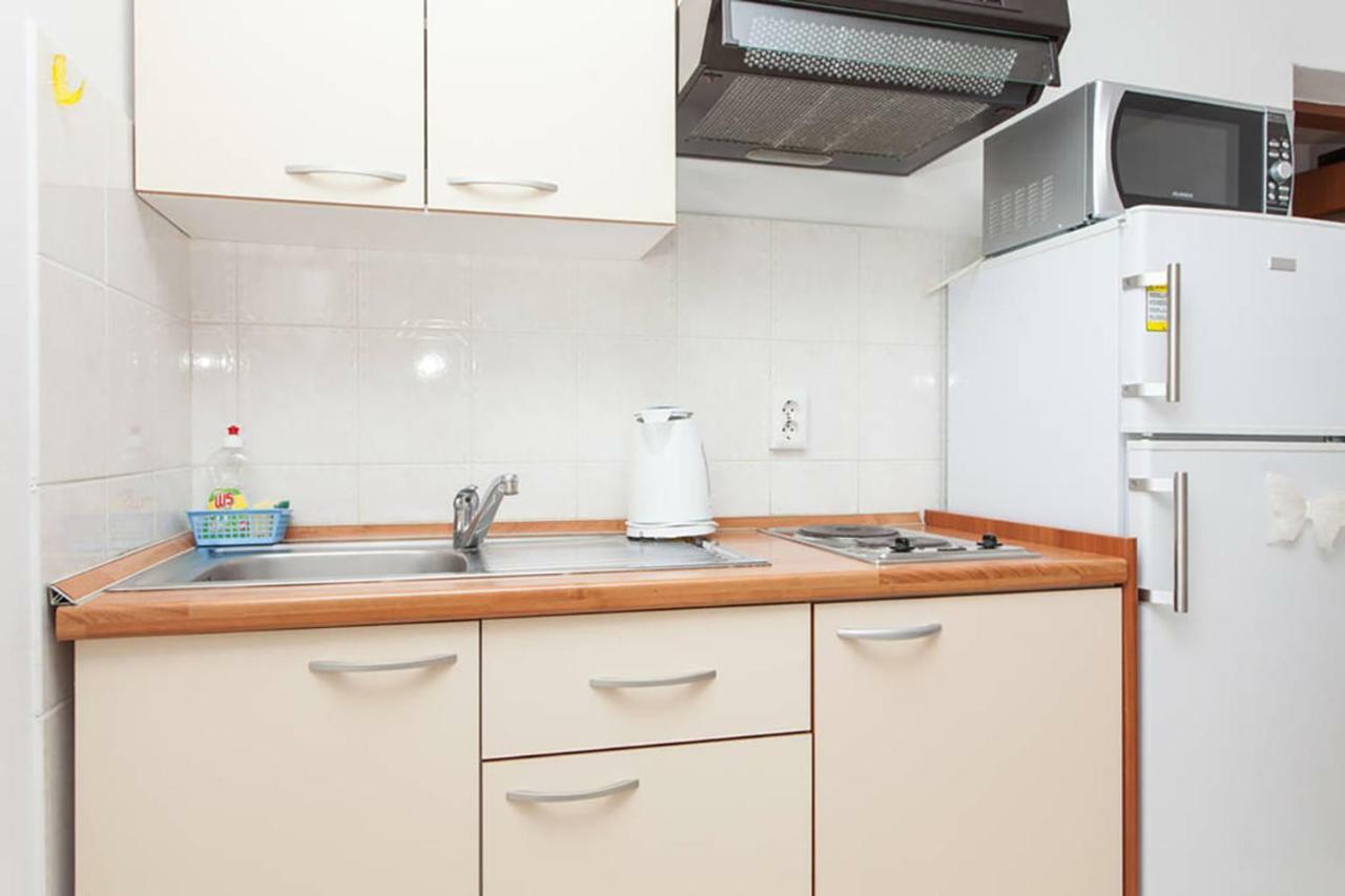 Sunny Apartment Valbandon Fažana Eksteriør bilde