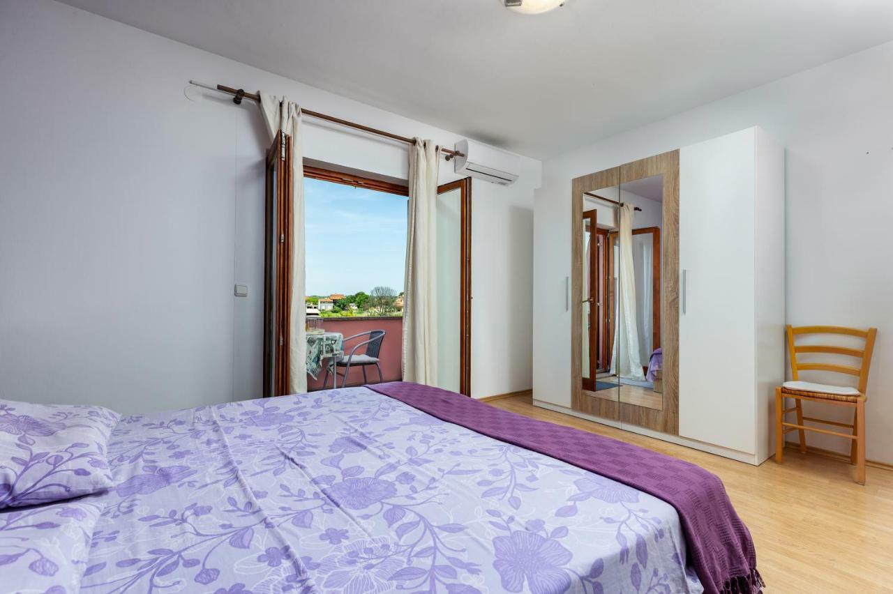 Sunny Apartment Valbandon Fažana Eksteriør bilde